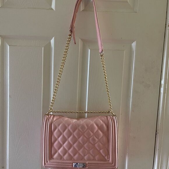 synthetic pink quilted shoulder/crossbody bag gold tone chain & accents - Picture 11 of 15